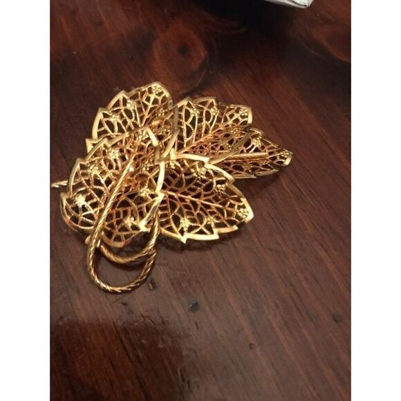 Boho Brooch Vintage Leaf Brooch Judy Lee - Picture 2 of 4